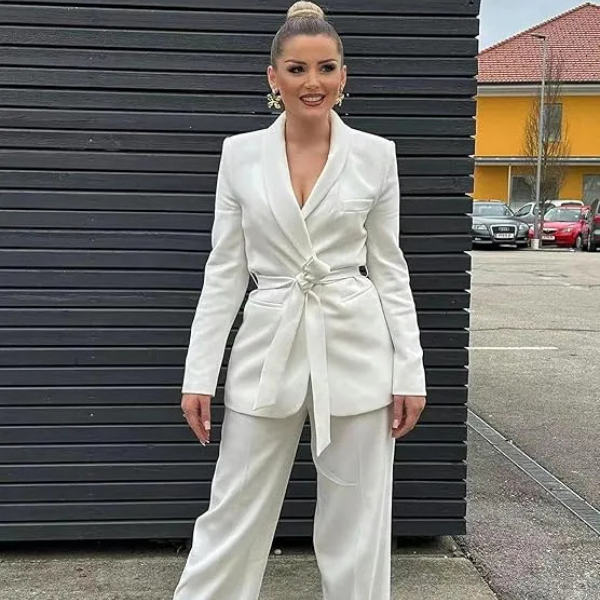 Monu London™ White Chique  Blazer Set
