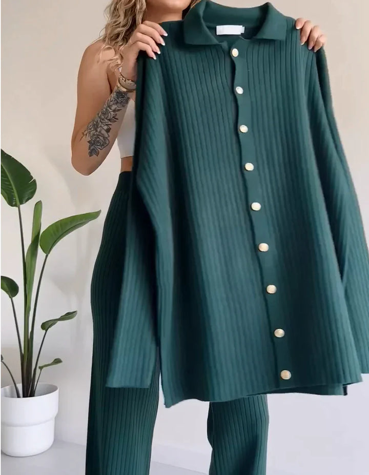 Zenda – Chic and Soft Two-Piece Set