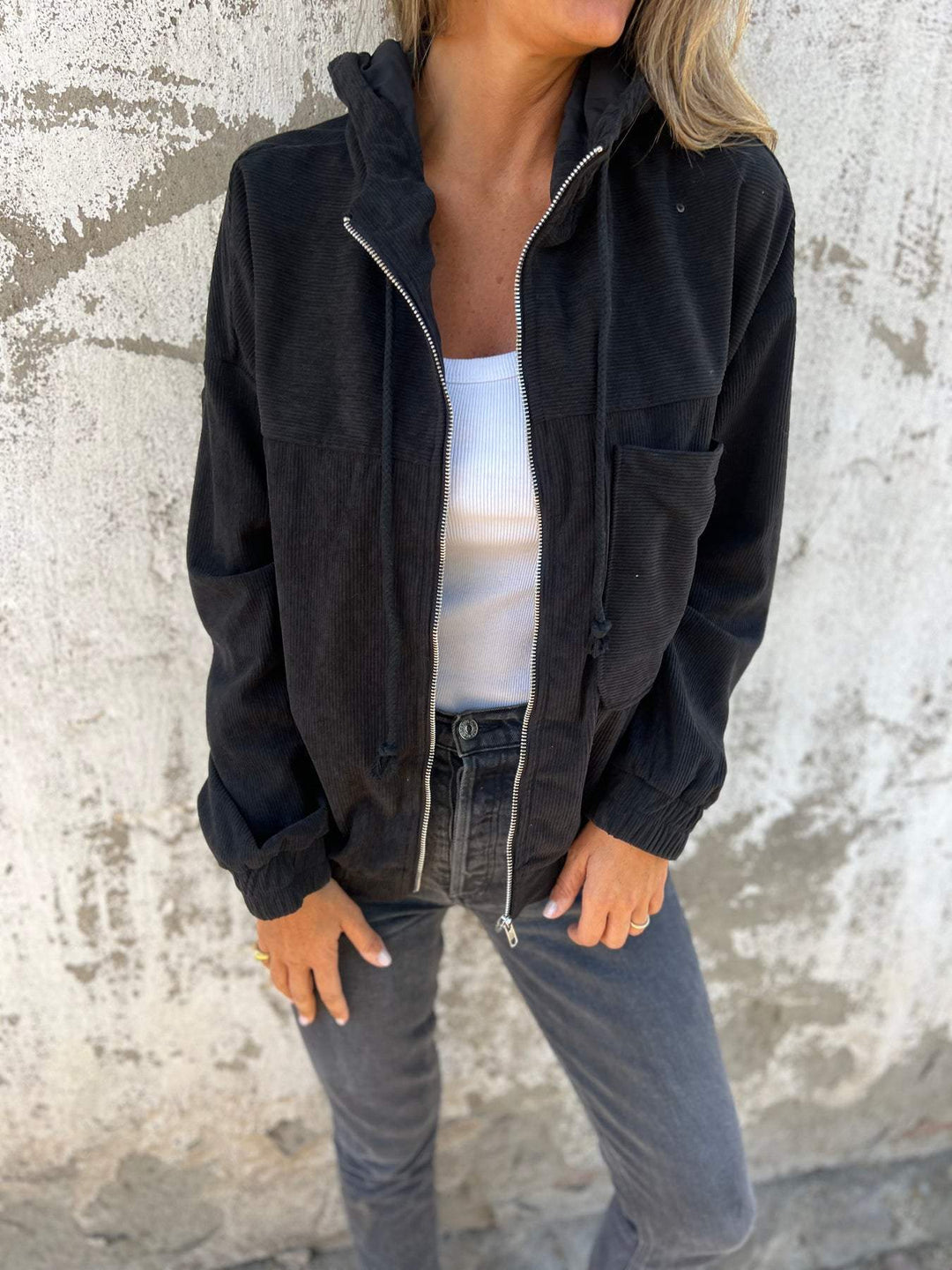 Denisa™ - Essential jacket with hoodie