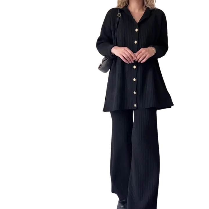 Zenda – Chic and Soft Two-Piece Set