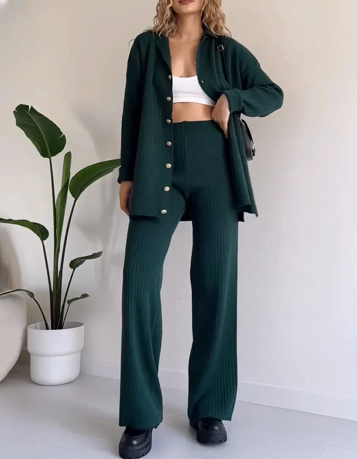 Zenda – Chic and Soft Two-Piece Set